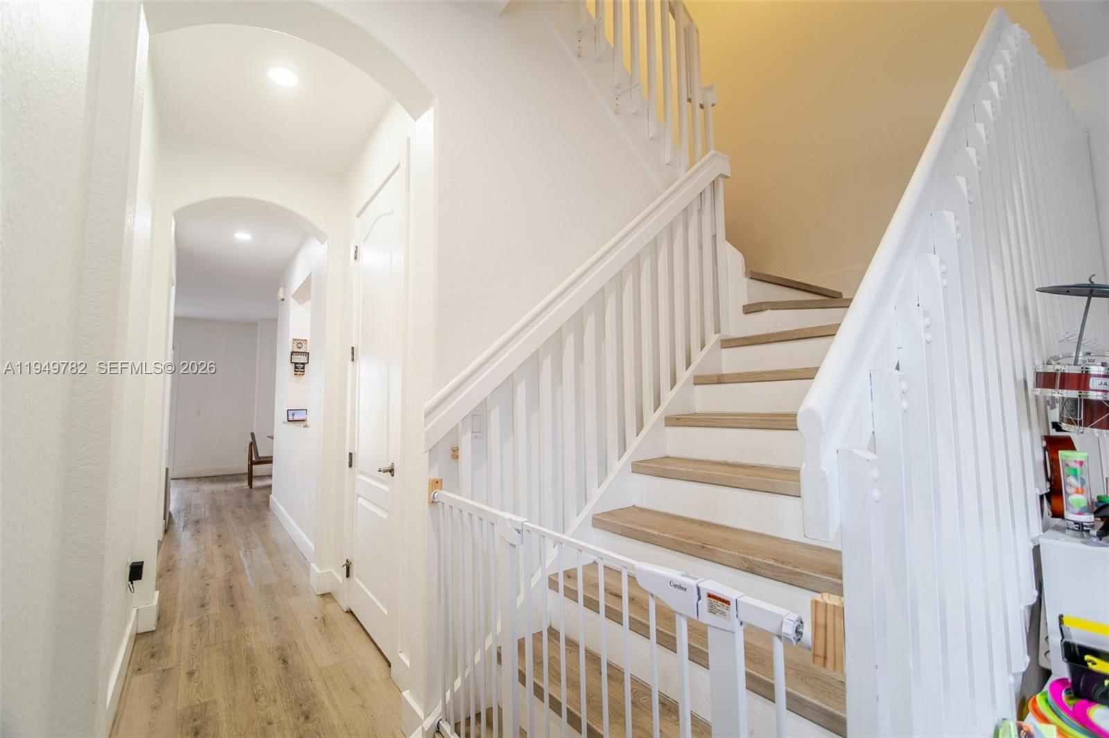 PINE ISLAND COMMERICAL - Residential