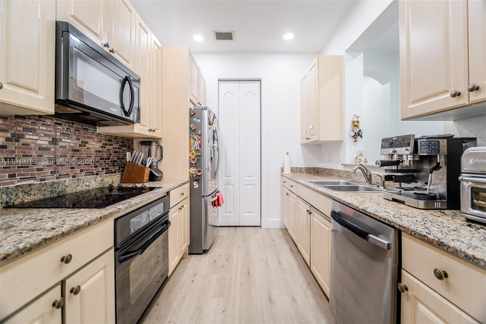 PINE ISLAND COMMERICAL - Residential