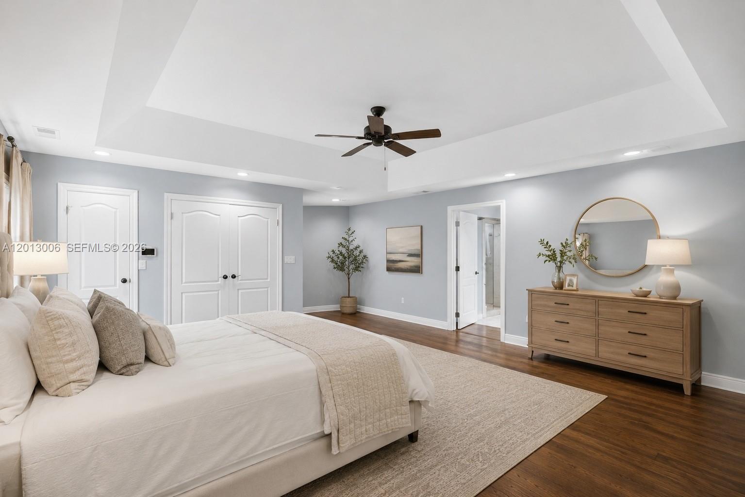 ESPANOLA HEIGHTS - Residential