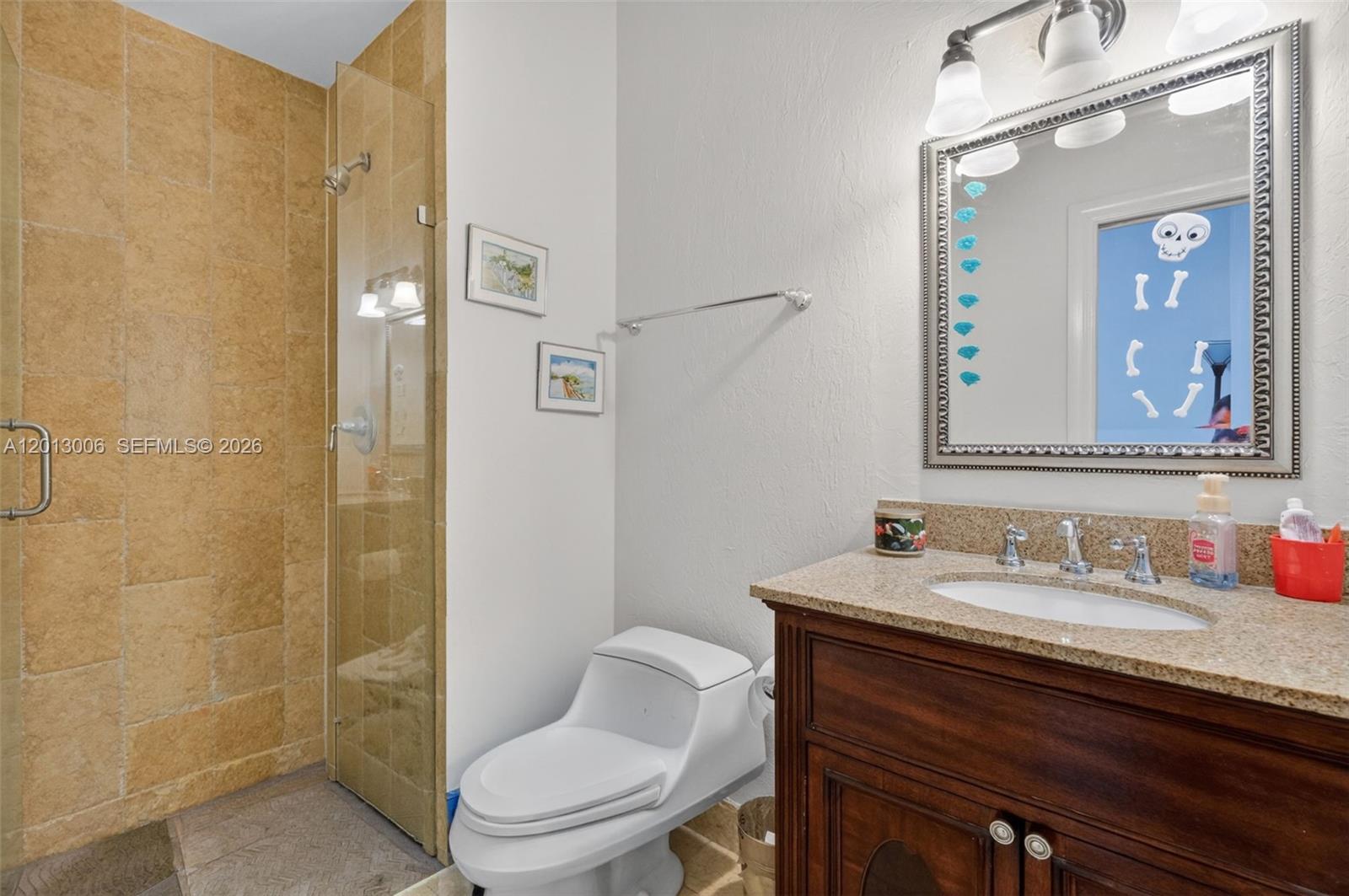 ESPANOLA HEIGHTS - Residential