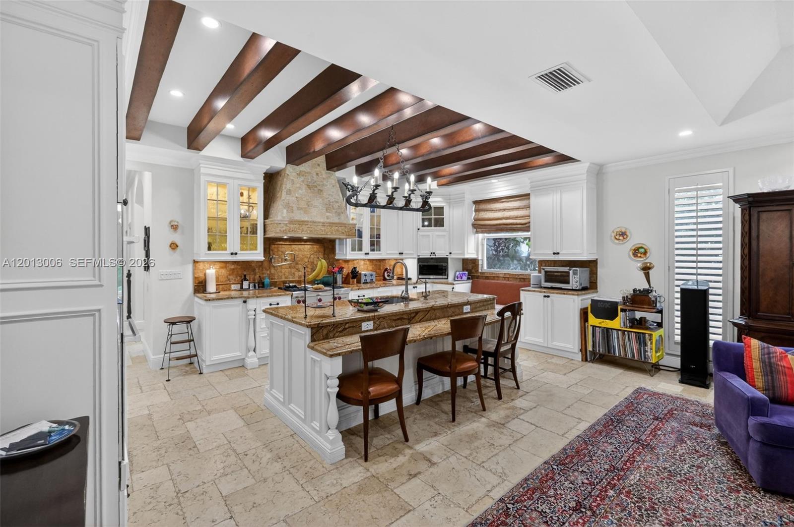 ESPANOLA HEIGHTS - Residential