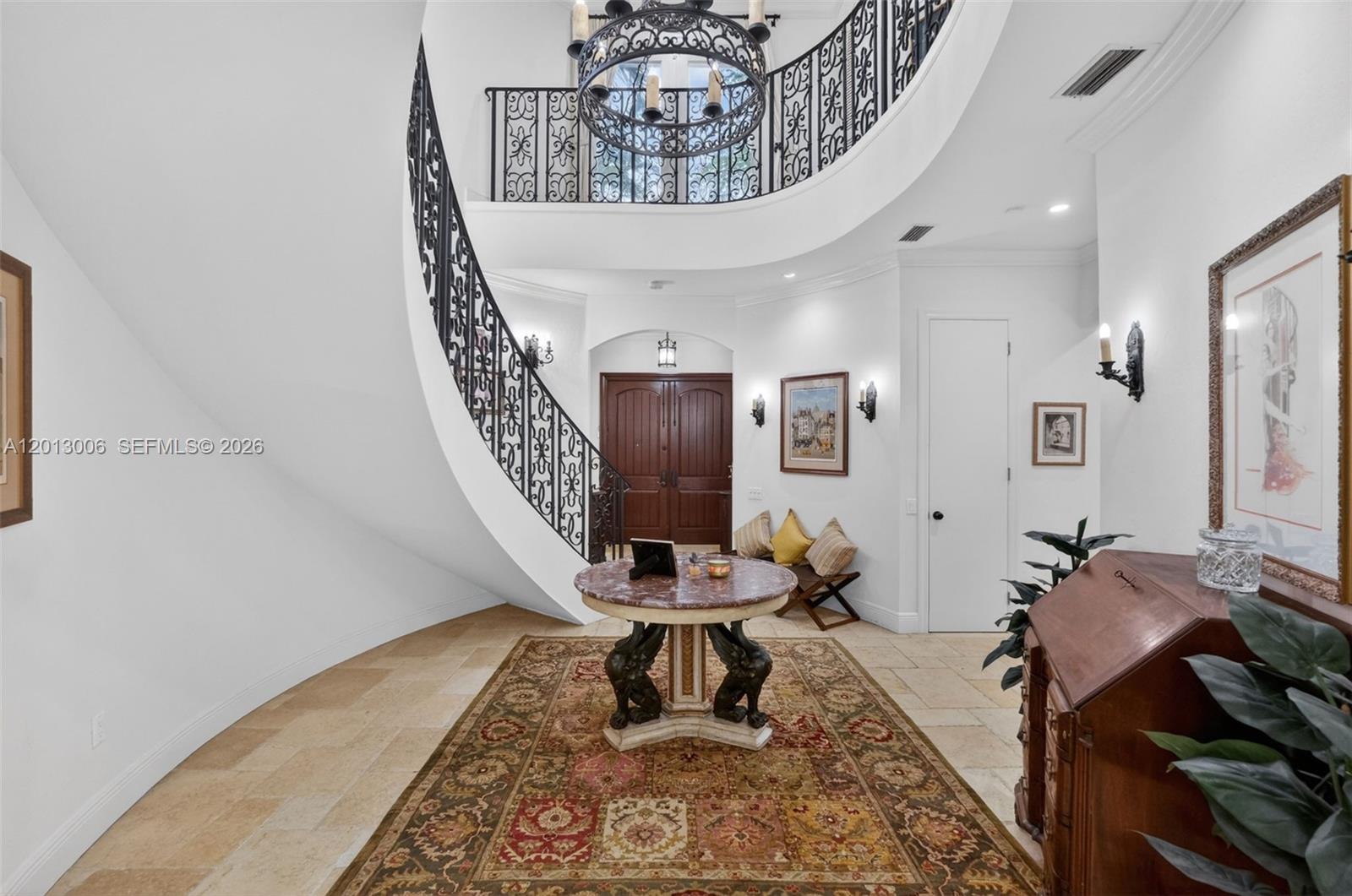 1818 Espanola Dr