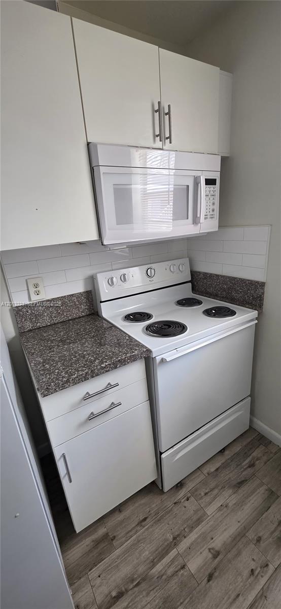 CRYSTAL CONDO - Residential Lease