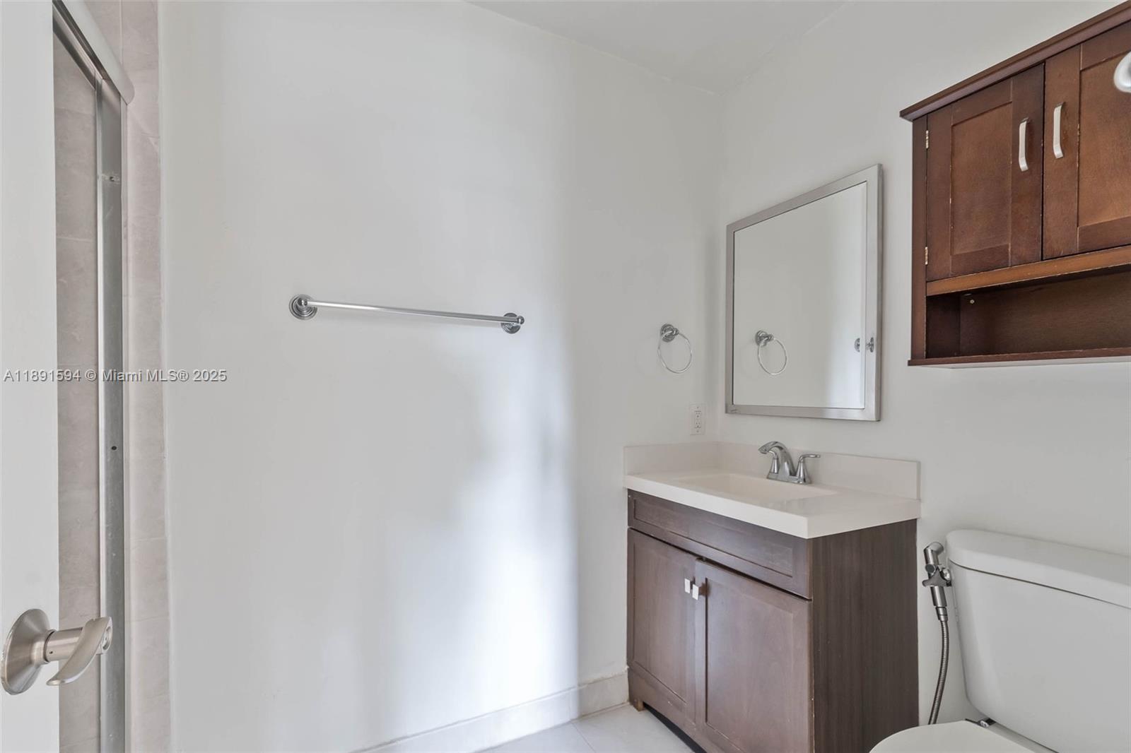 LAKES MEADOW VILG HOMES C - Residential