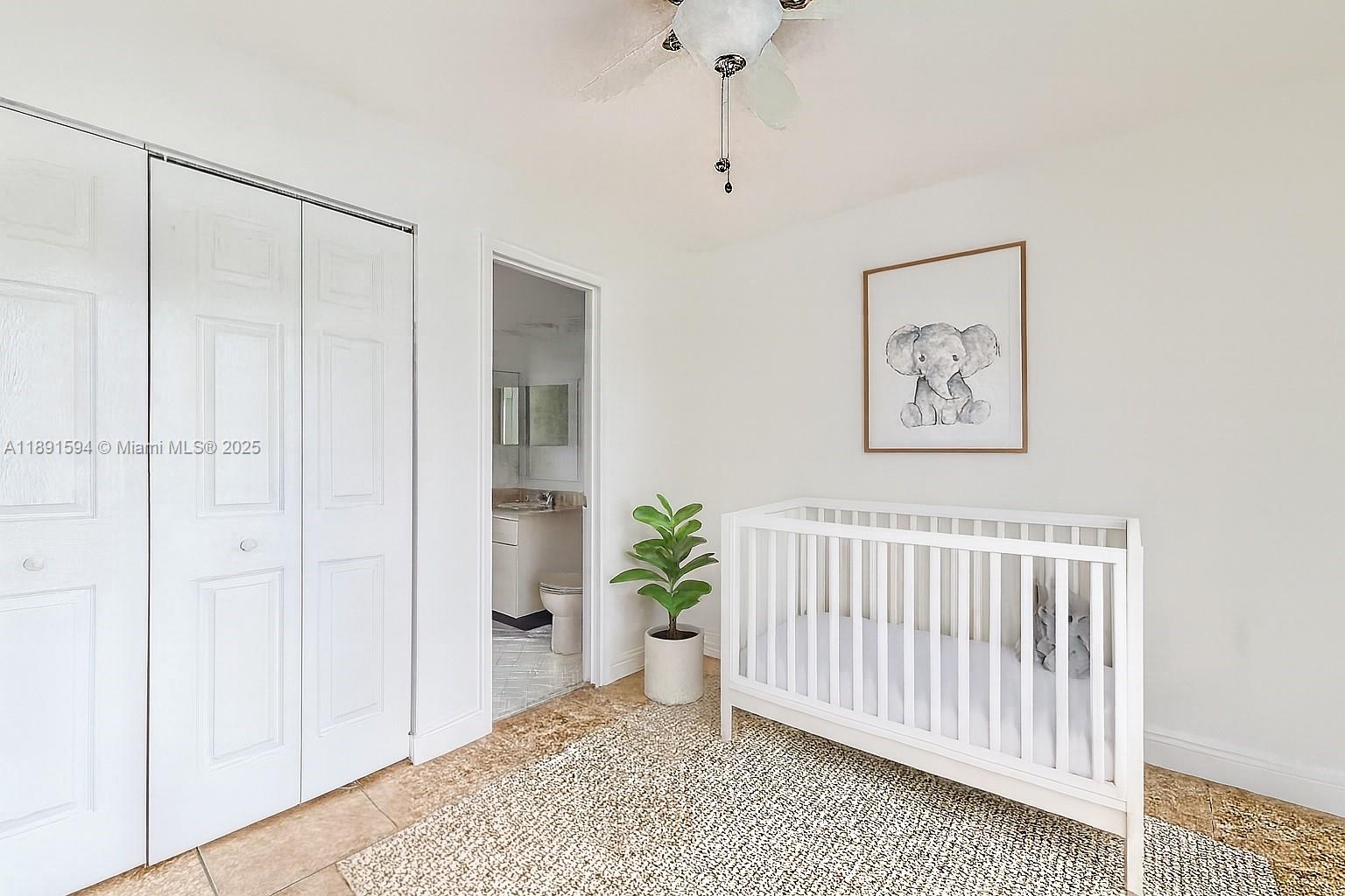 LAKES MEADOW VILG HOMES C - Residential