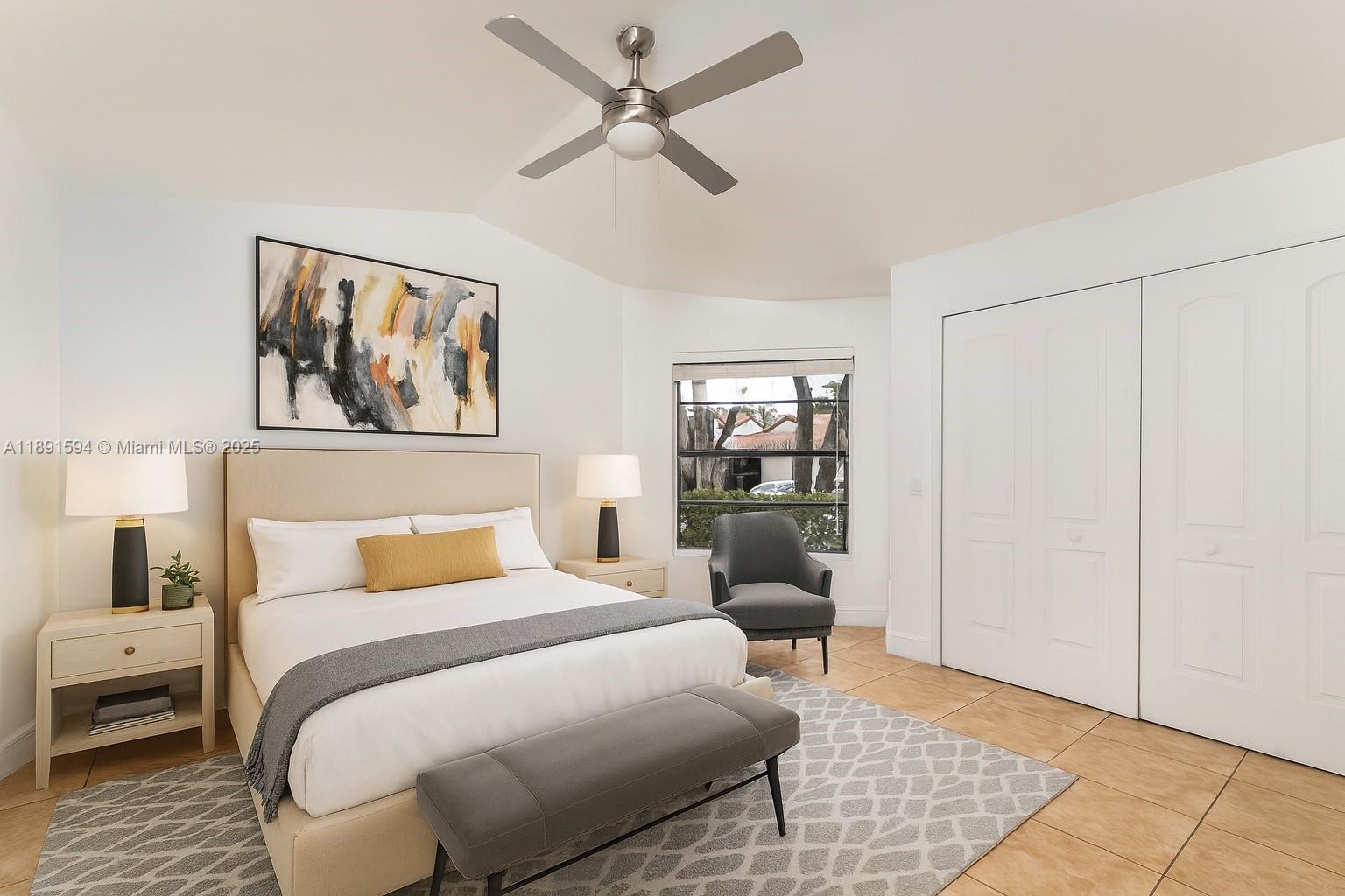 LAKES MEADOW VILG HOMES C - Residential