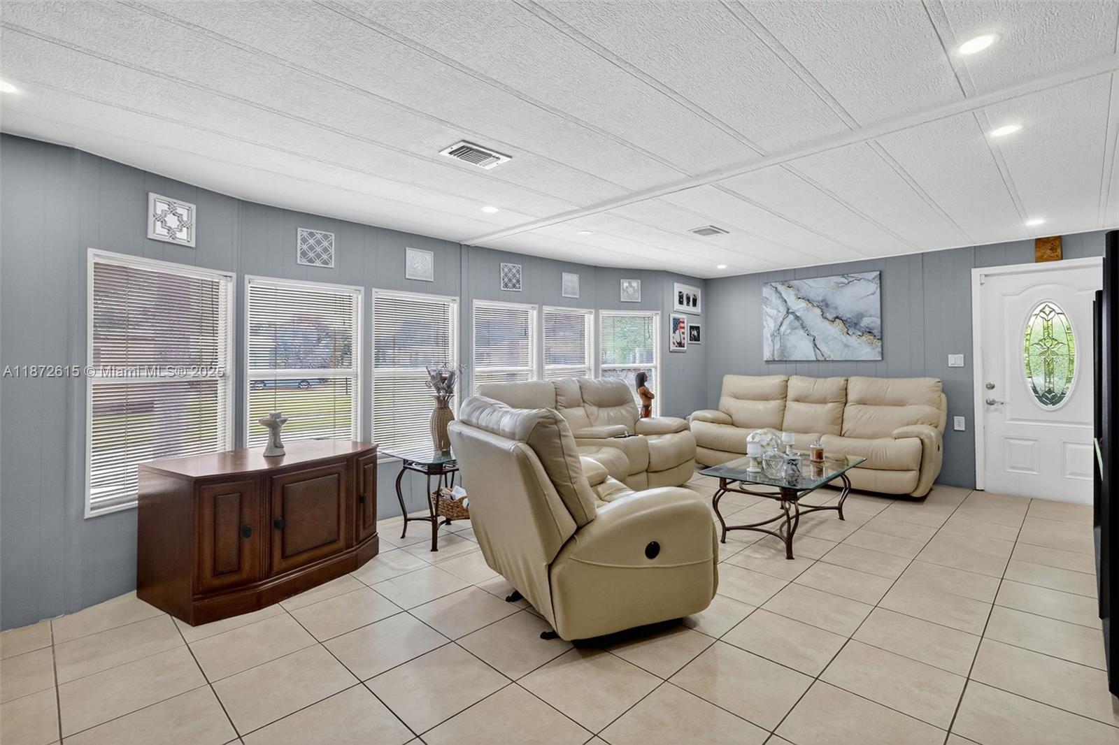 HERITAGE CITY SEC 2 - Residential