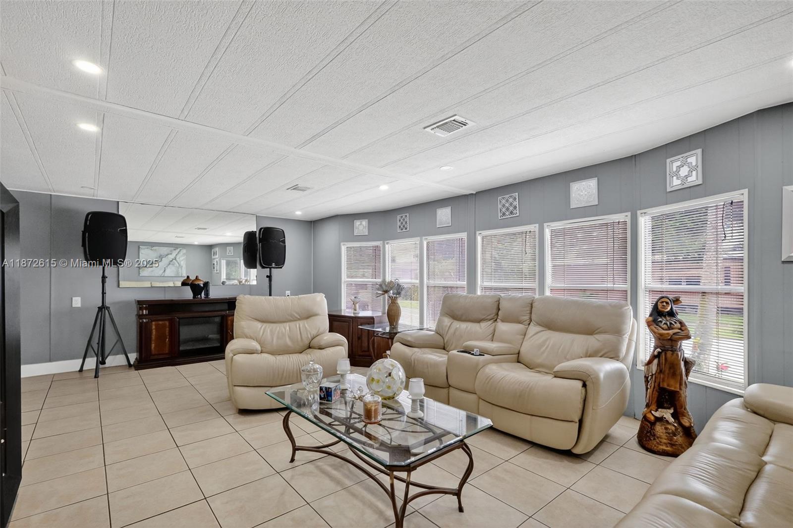 HERITAGE CITY SEC 2 - Residential