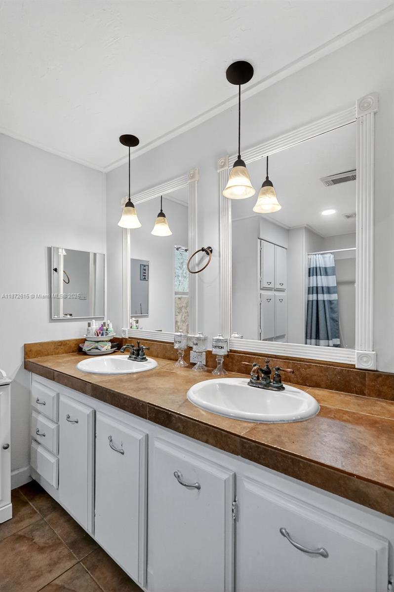 HERITAGE CITY SEC 2 - Residential