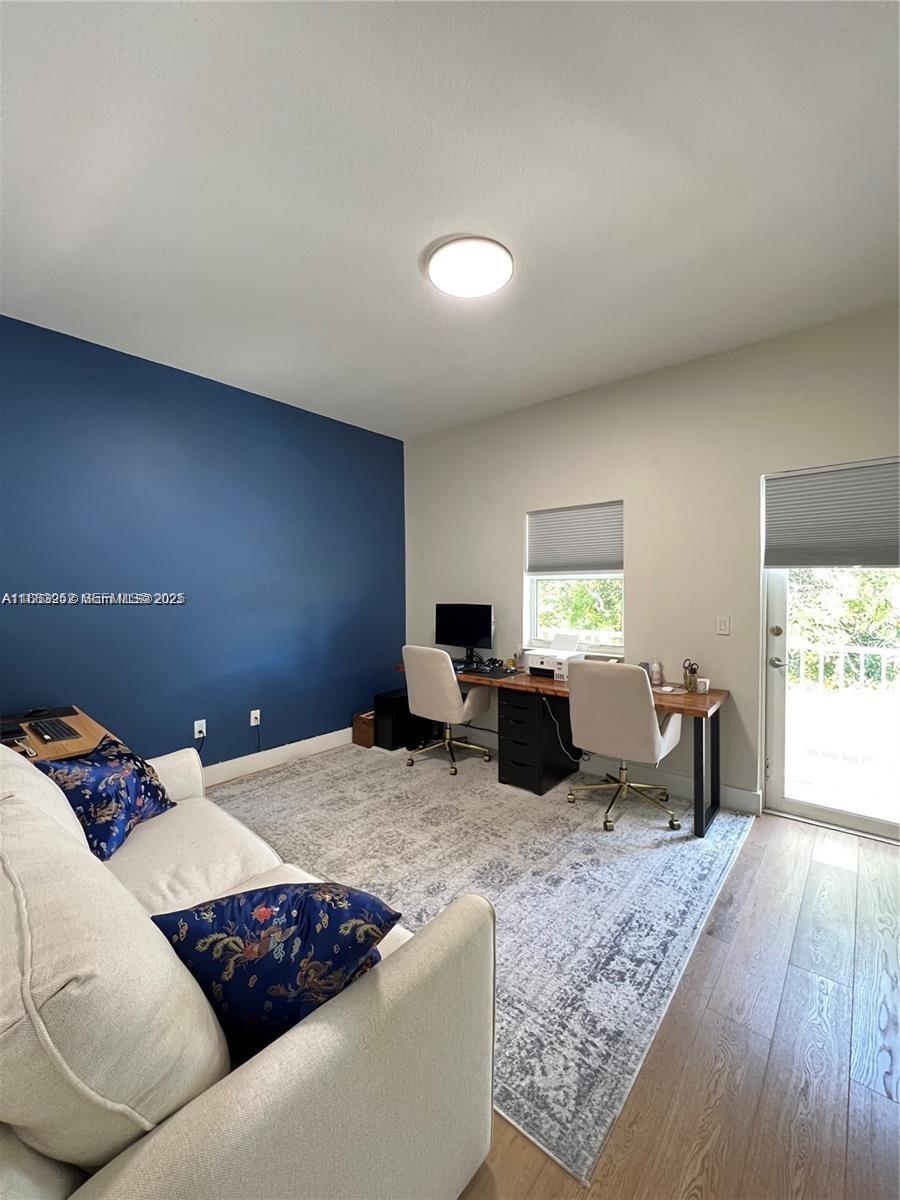 ROADS END VILLAGE CONDO - Residential