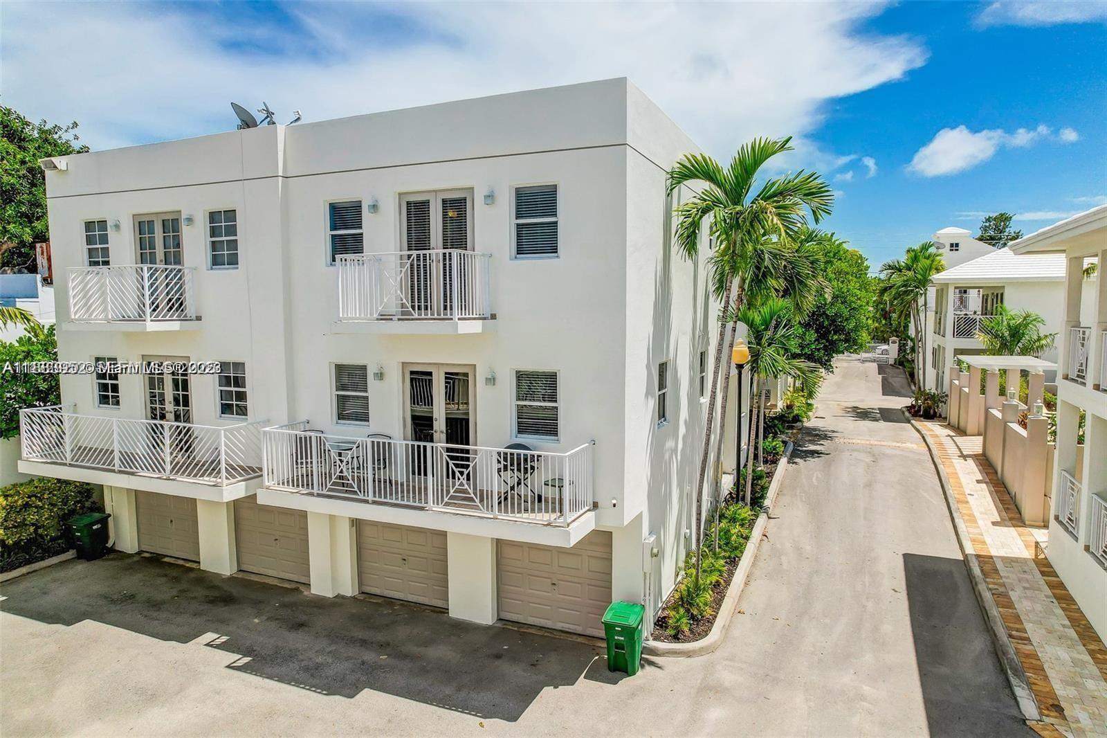 ROADS END VILLAGE CONDO - Residential