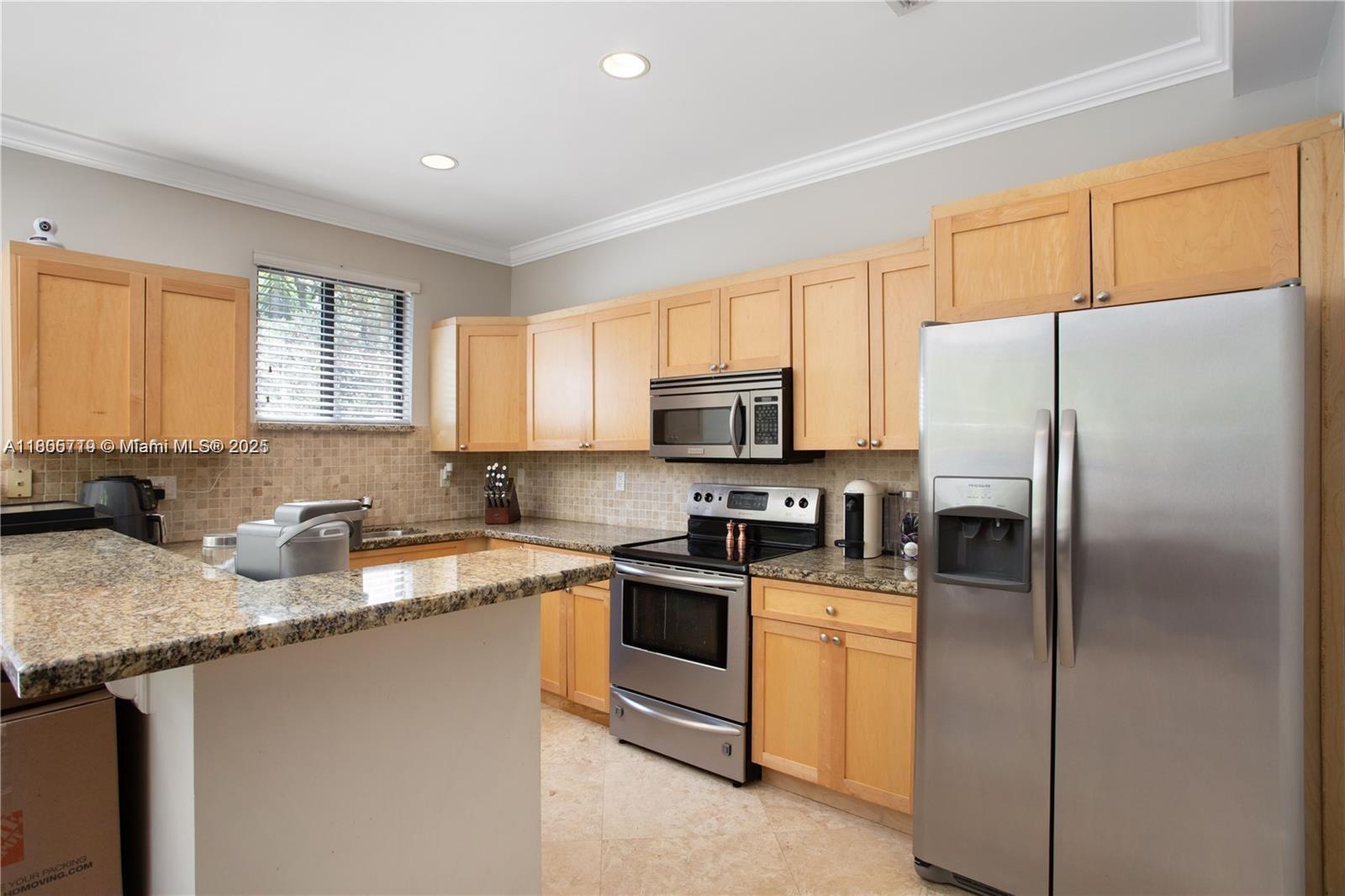 2936 Virginia St 2936