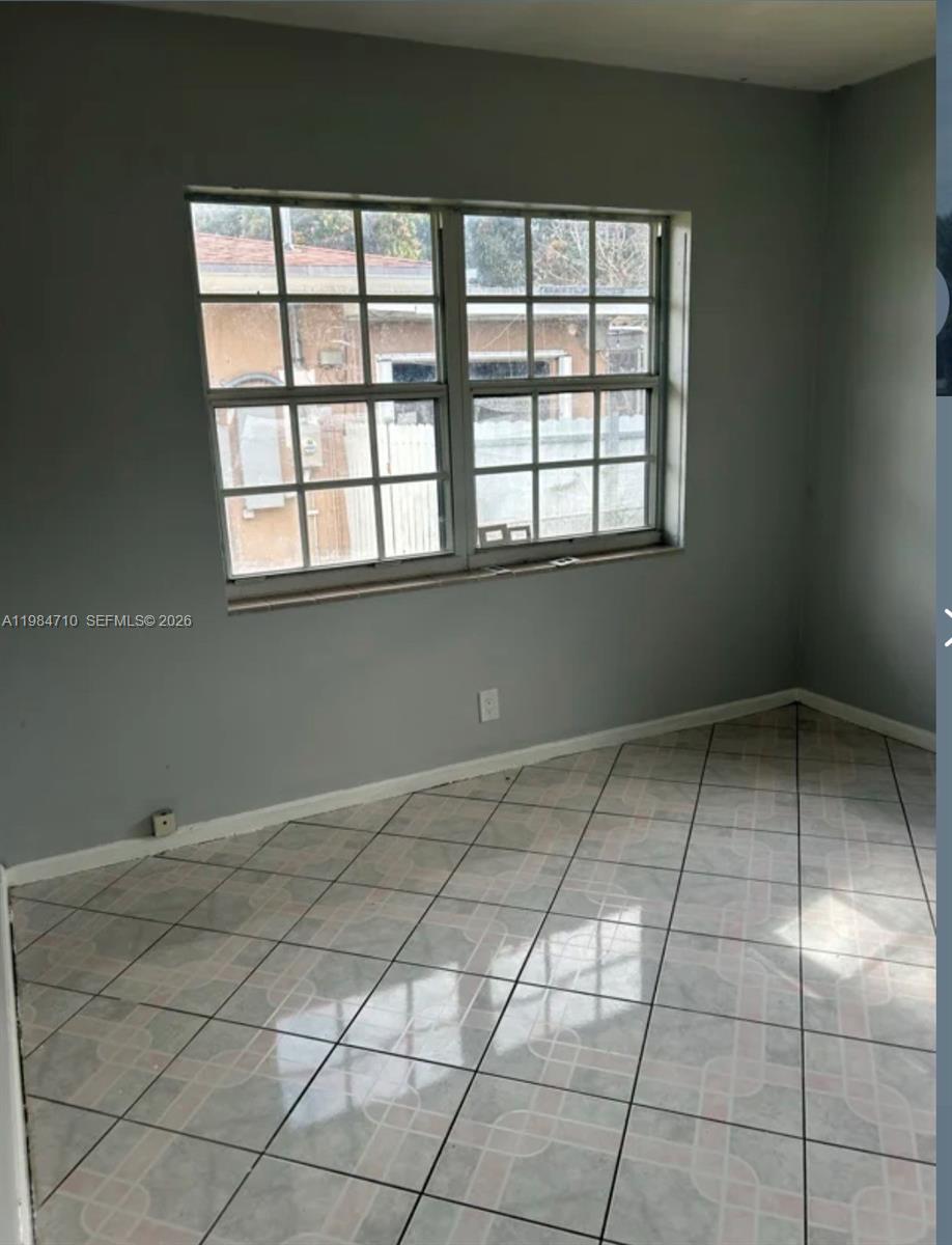 BISCAYNE GARDENS SEC F PA - Residential Lease