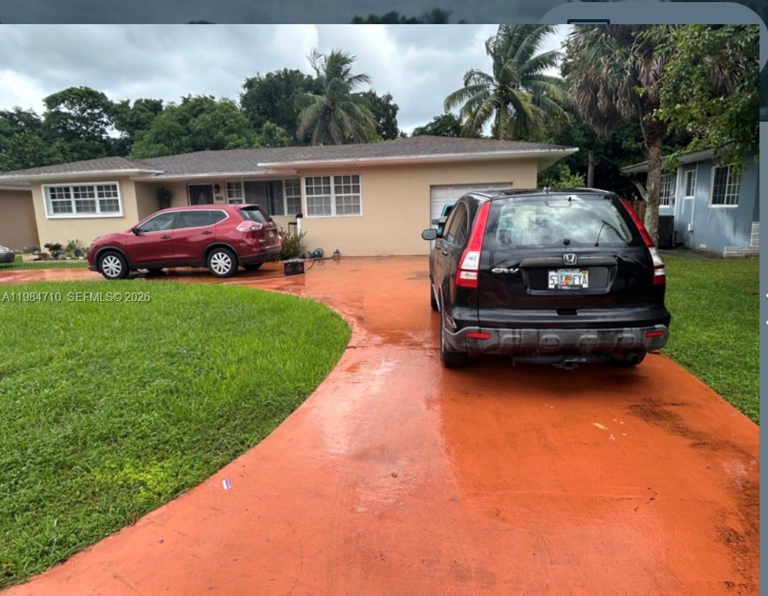 BISCAYNE GARDENS SEC F PA - Residential Lease