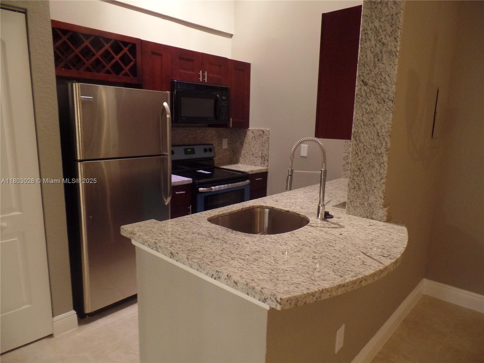 2880 N Oakland Forest Dr 308