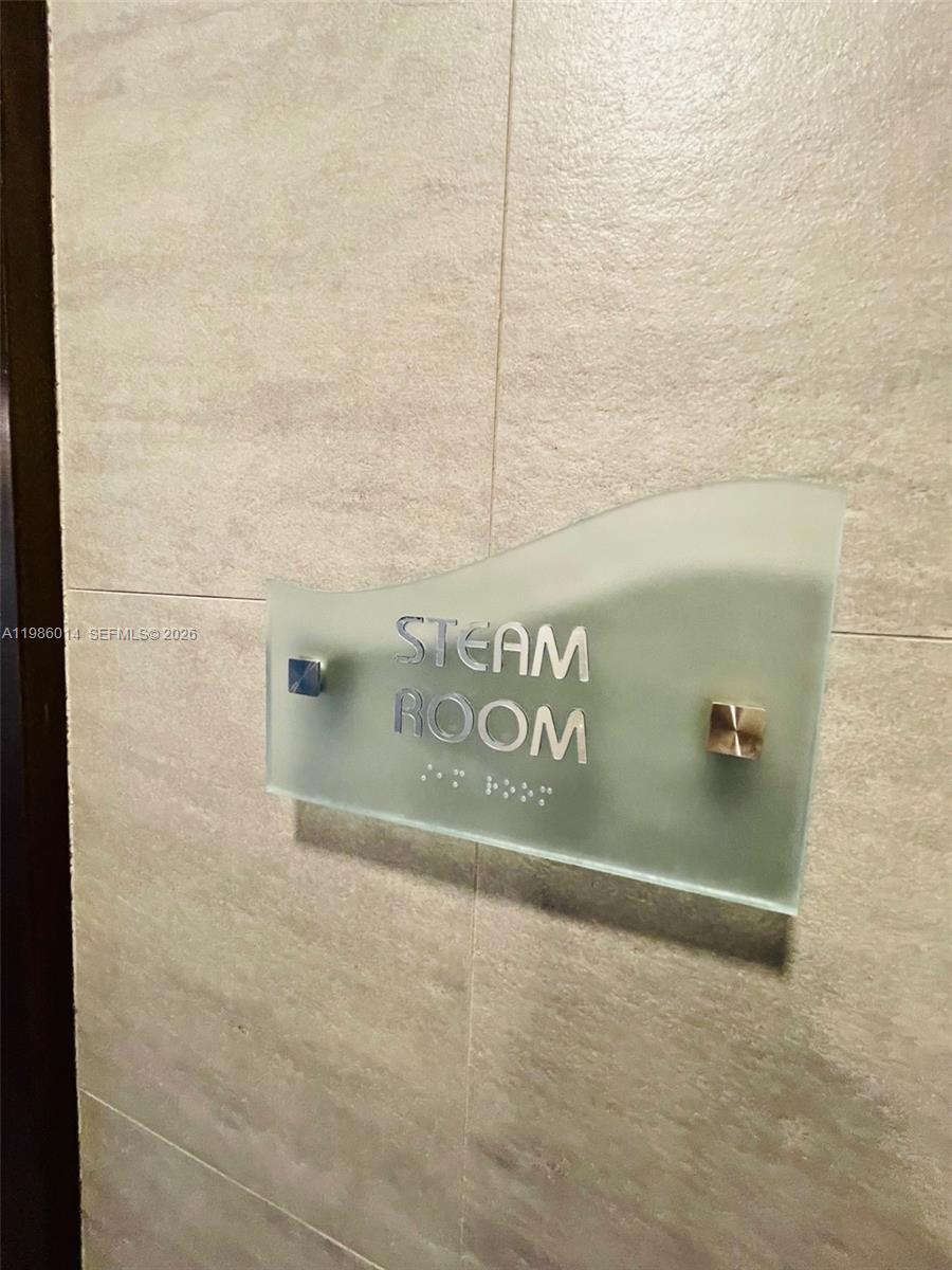 HAMPTONS WEST CONDO - Residential Lease