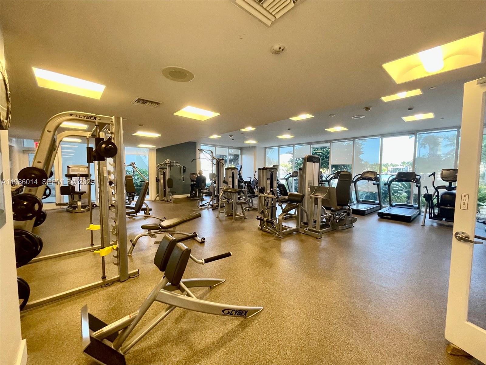 HAMPTONS WEST CONDO - Residential Lease