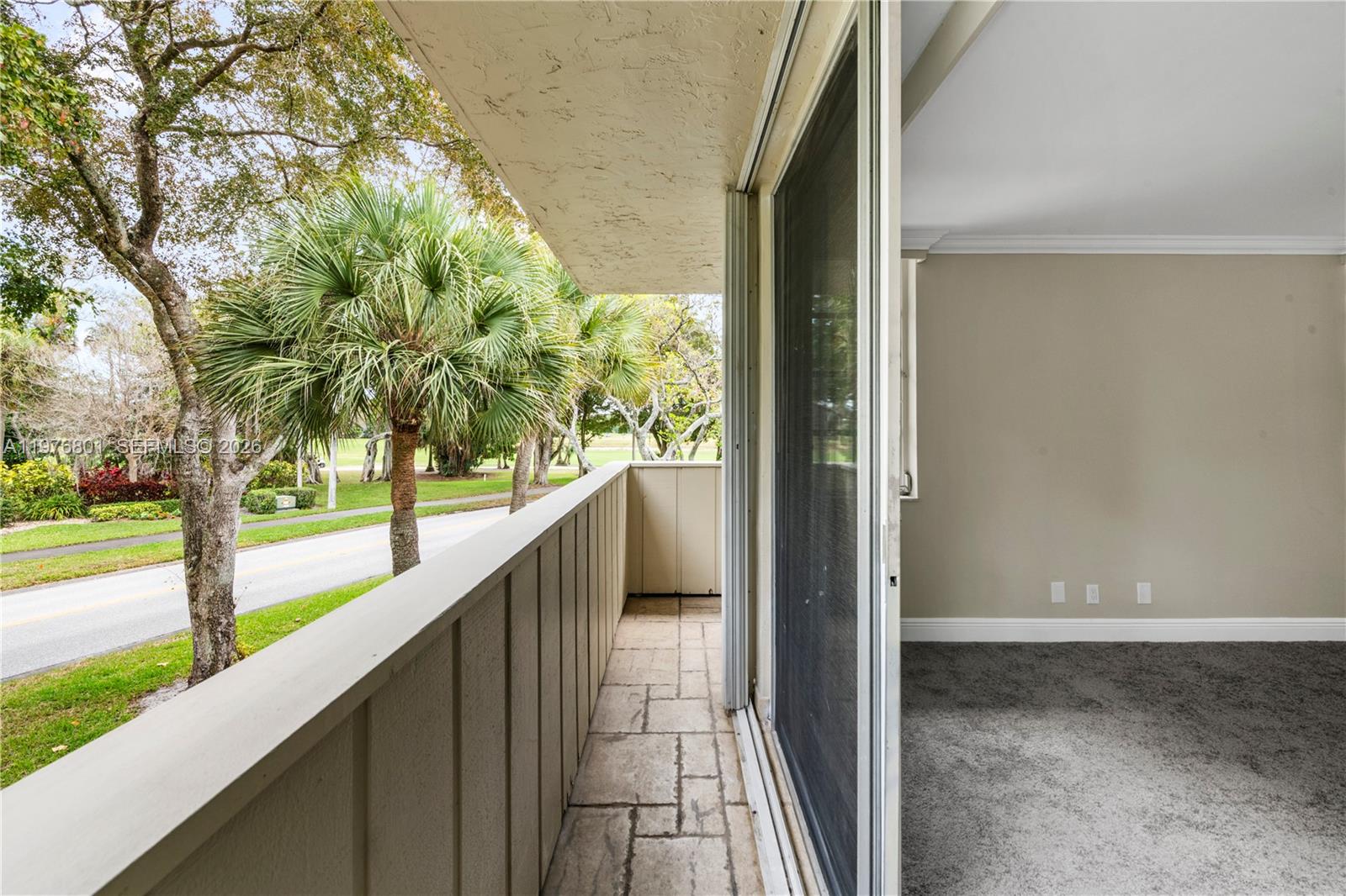 NO 95 PALM-AIRE COUNTRY C - Residential