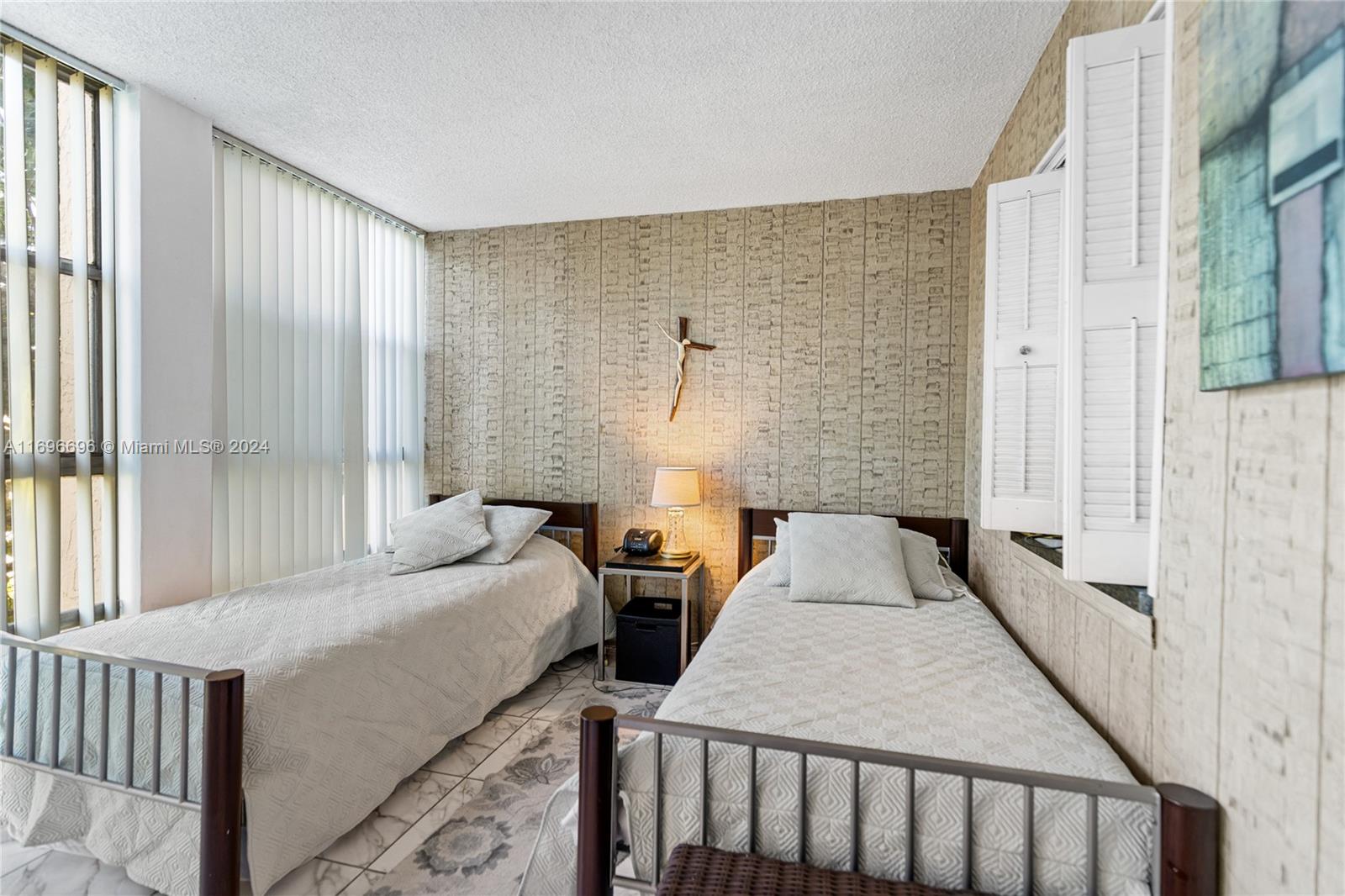 DESOTO PARK NORTH CONDO - Residential
