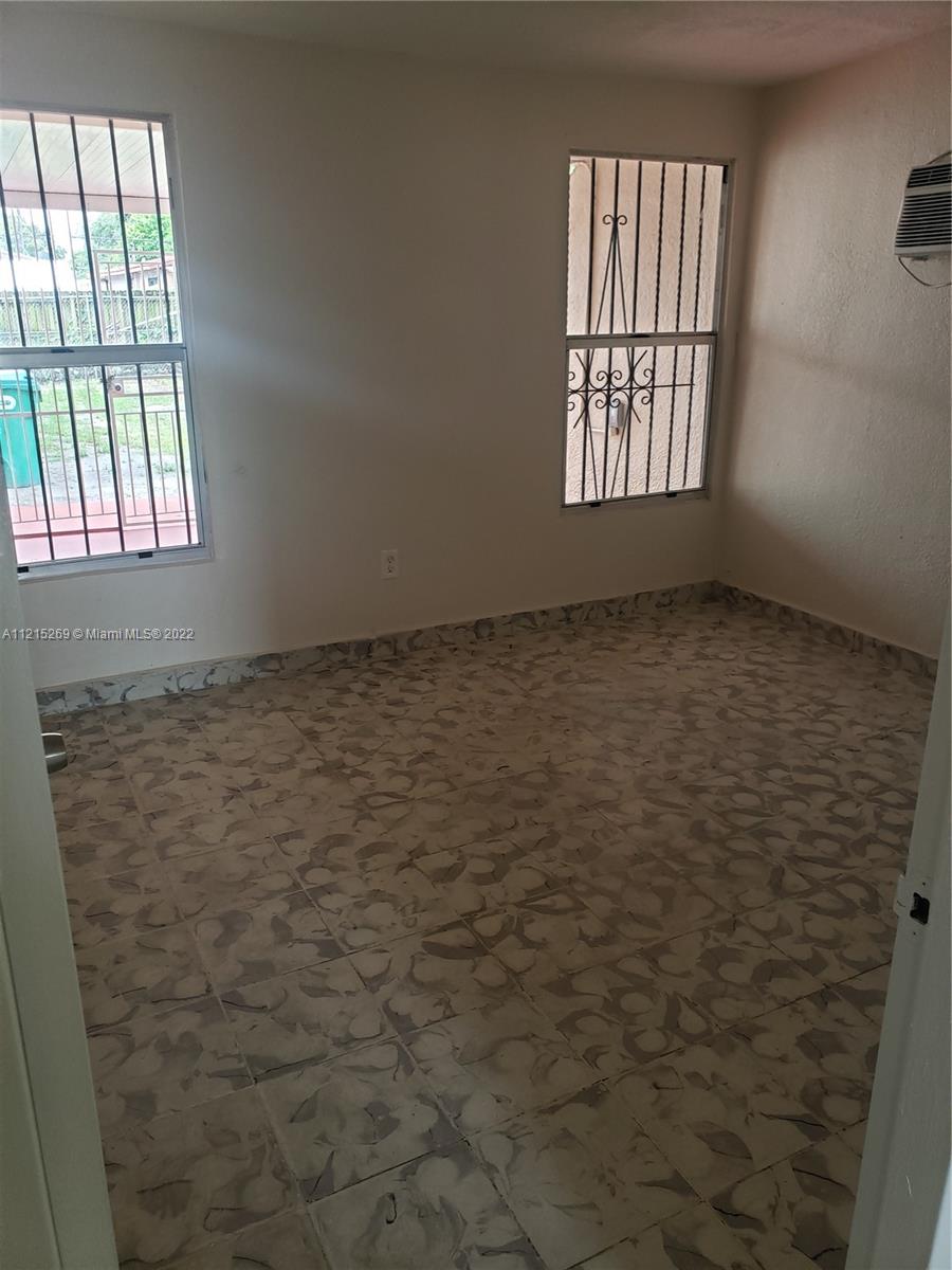 MELROSE HEIGHTS 3RD ADDN - Residential Income