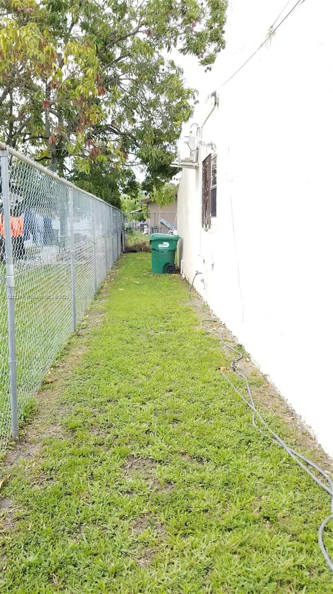 MELROSE HEIGHTS 3RD ADDN - Residential Income