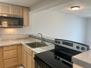 OCEAN POINT CONDO - Residential