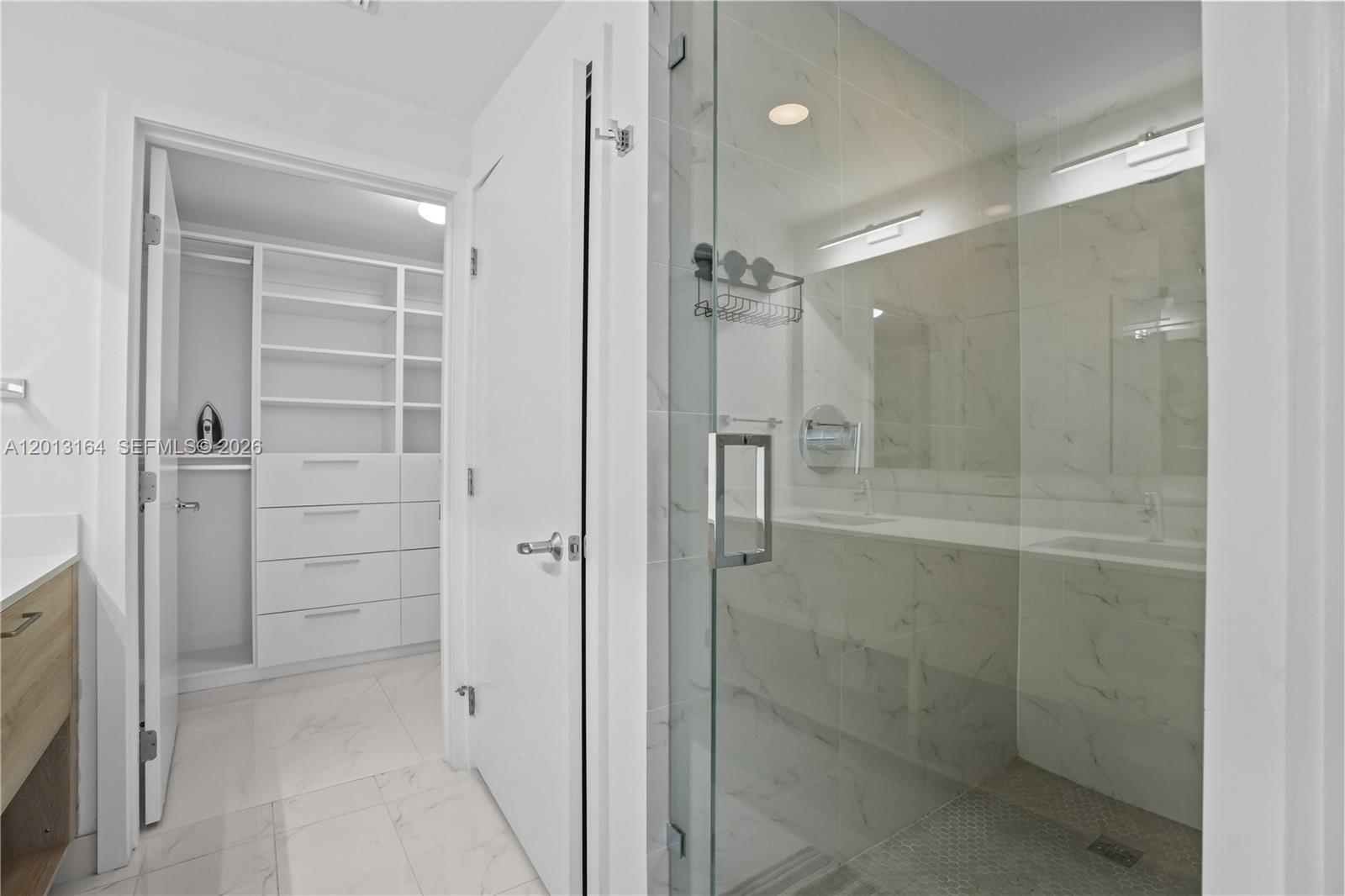 THE HARBOUR NORTH CONDO - Residential
