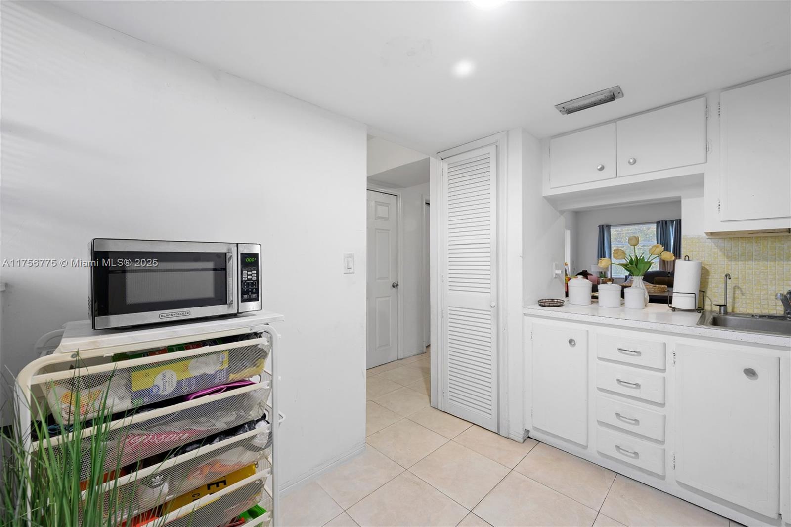 BISC LAKE GARDENS CONDO N - Residential