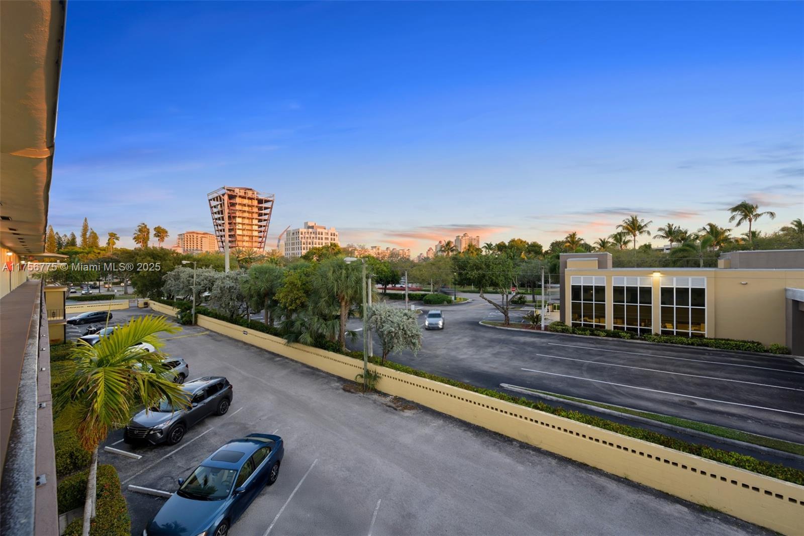 BISC LAKE GARDENS CONDO N - Residential