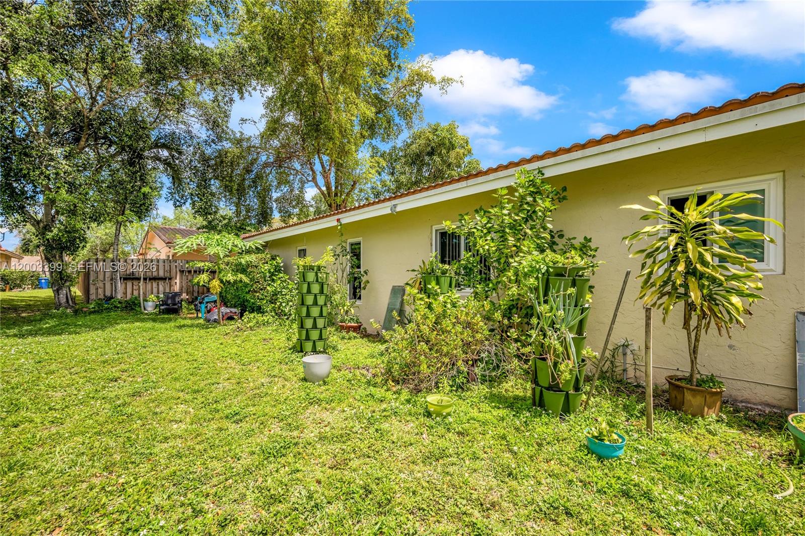 PINE GLEN - Residential