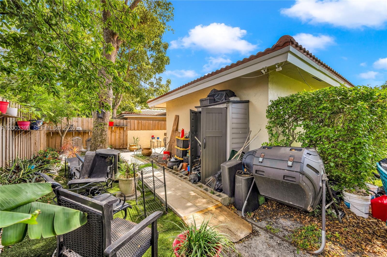 PINE GLEN - Residential