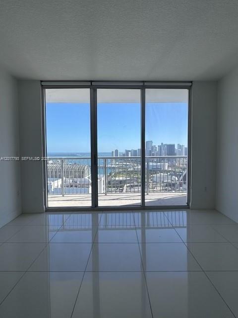 1750 N Bayshore Dr 4506