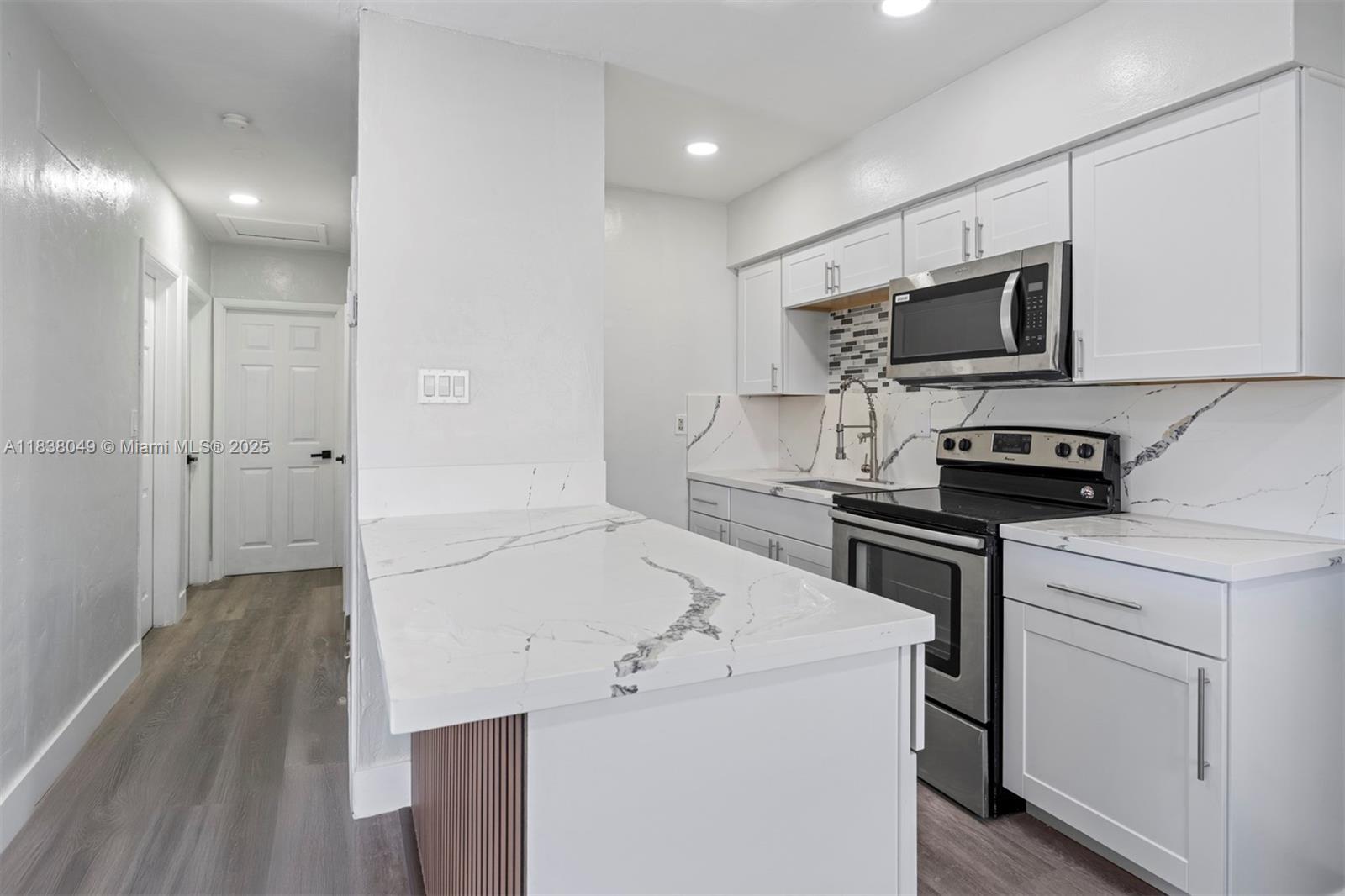 BUNCHE PARK 1 ADDN - Residential