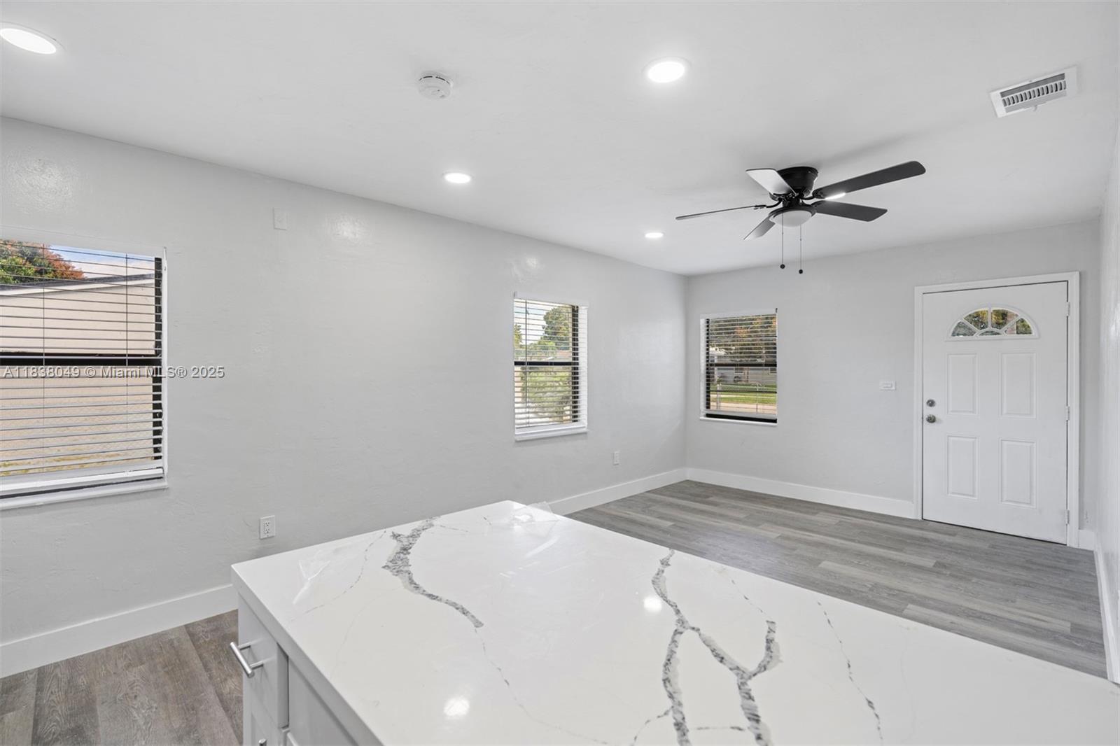 BUNCHE PARK 1 ADDN - Residential