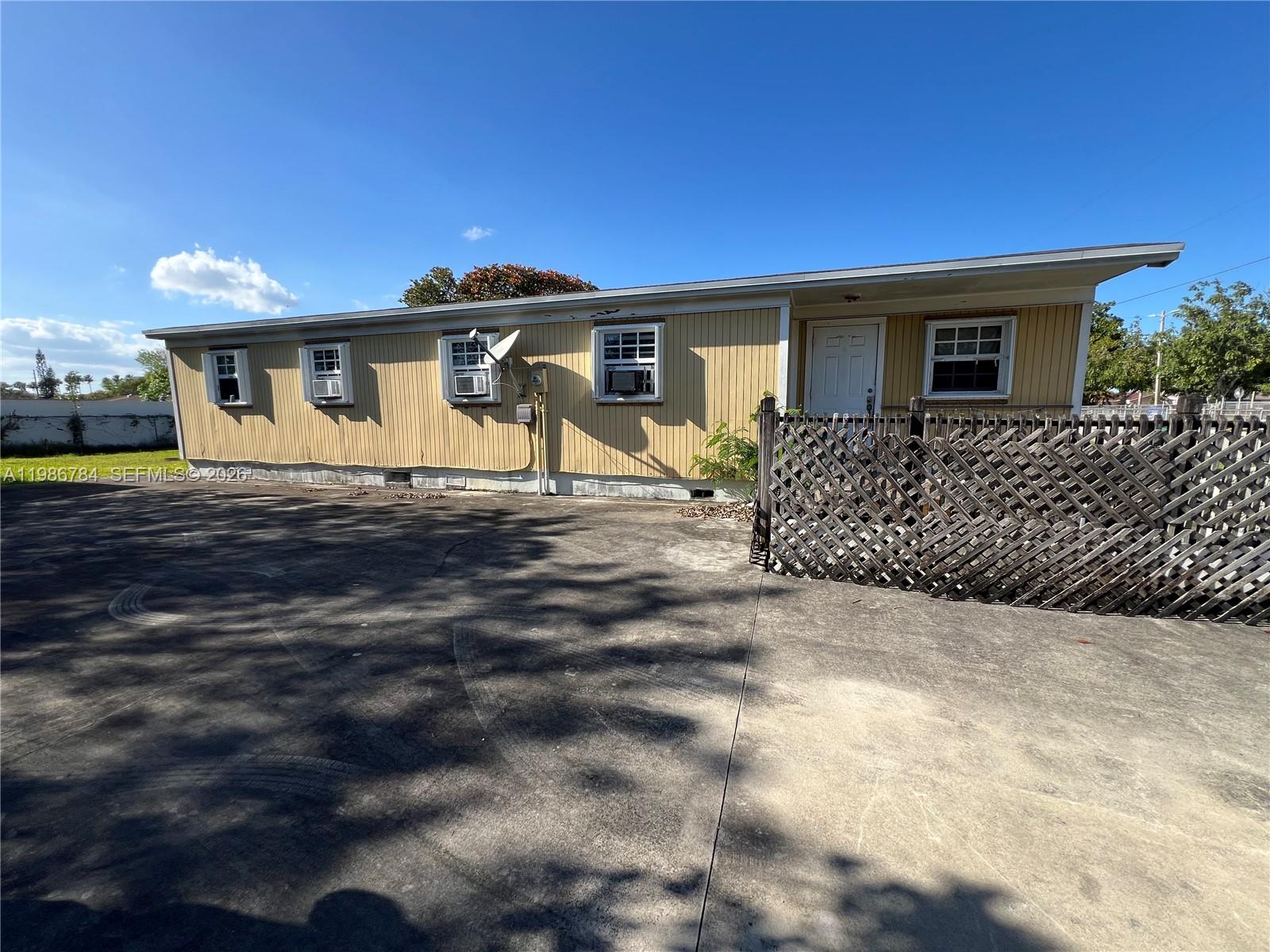 CARMEN LAURA SUBDIVISION - Residential