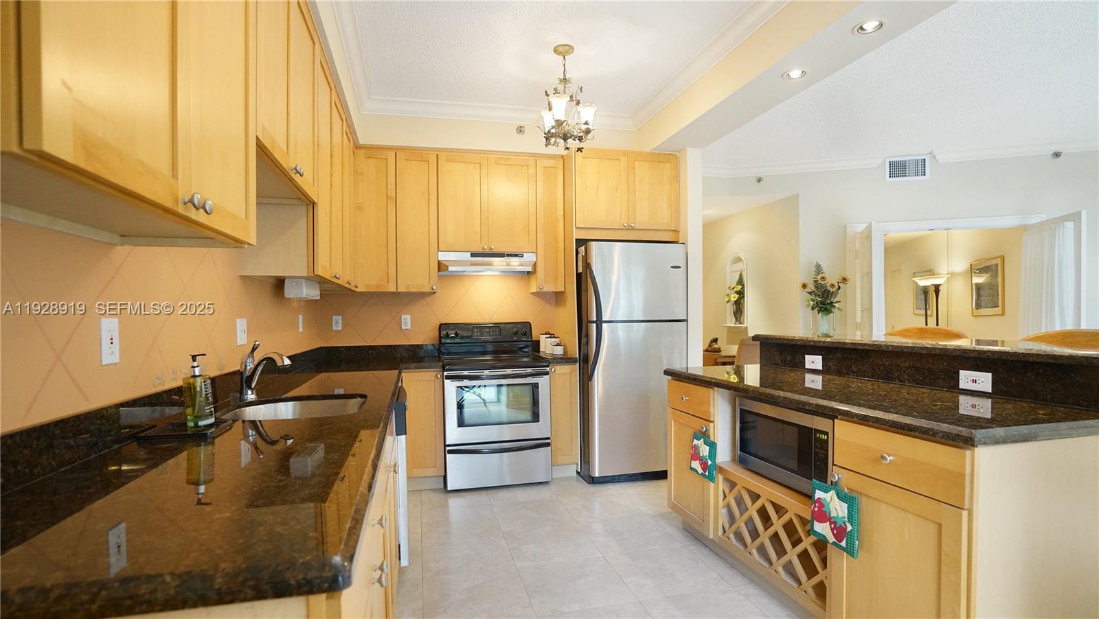 MYSTIC POINTE CONDO NO ON - Residential