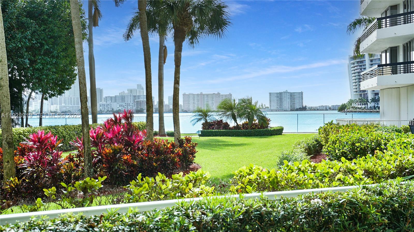 MYSTIC POINTE CONDO NO ON - Residential