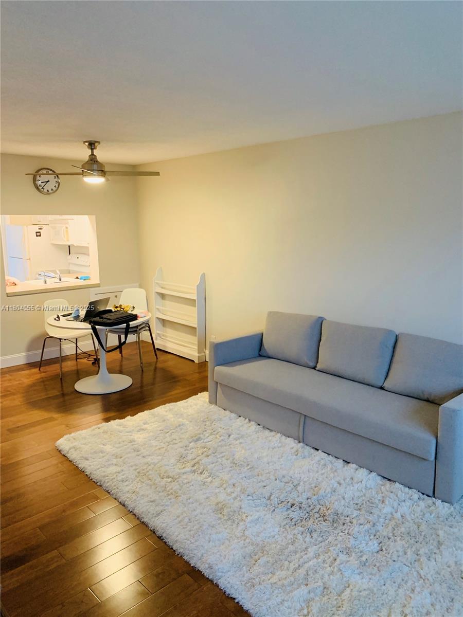 LEISURE GARDENS CONDO - Residential Lease