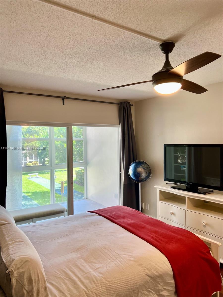 LEISURE GARDENS CONDO - Residential Lease