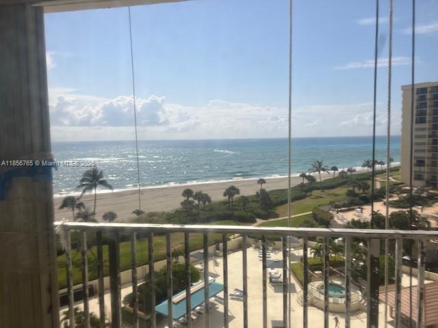 OCEAN TRAIL CONDO IV - Residential Lease