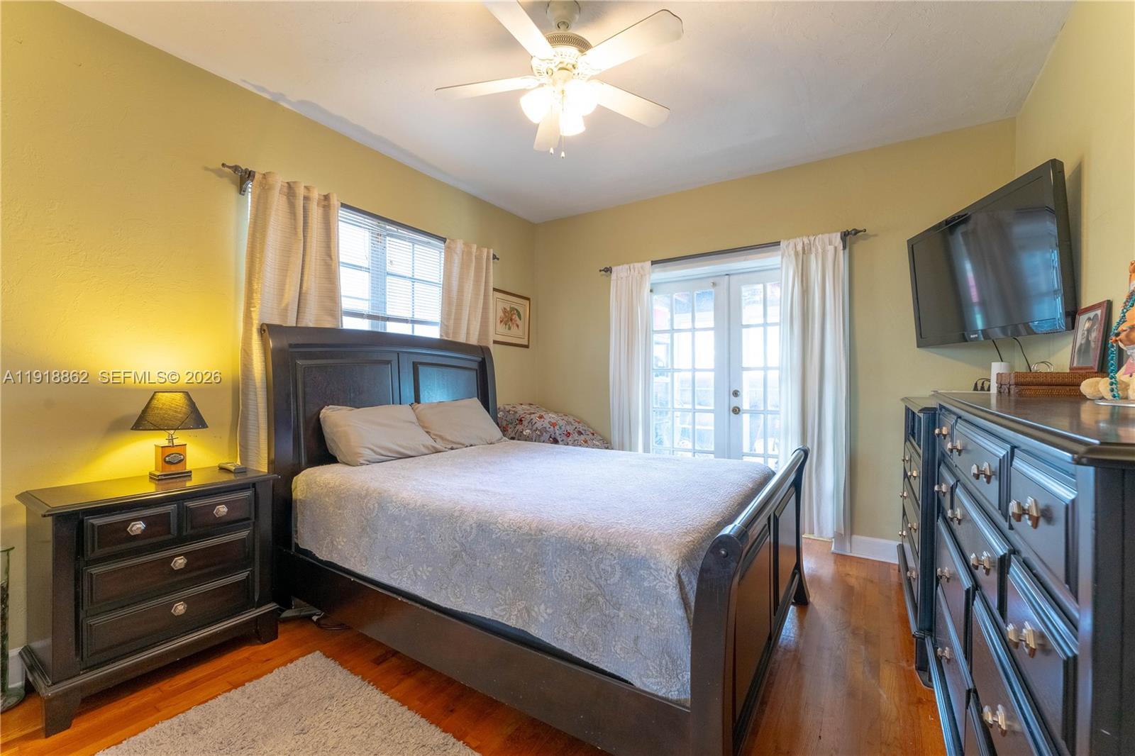 LE JEUNE VILLAS - Residential