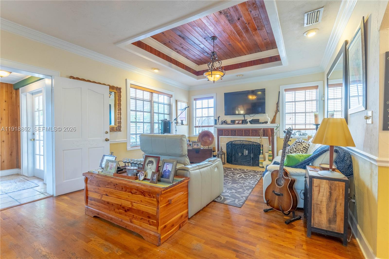 LE JEUNE VILLAS - Residential