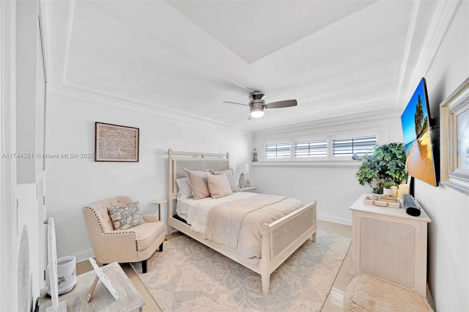 CENTURY PLAZA CONDO - Residential