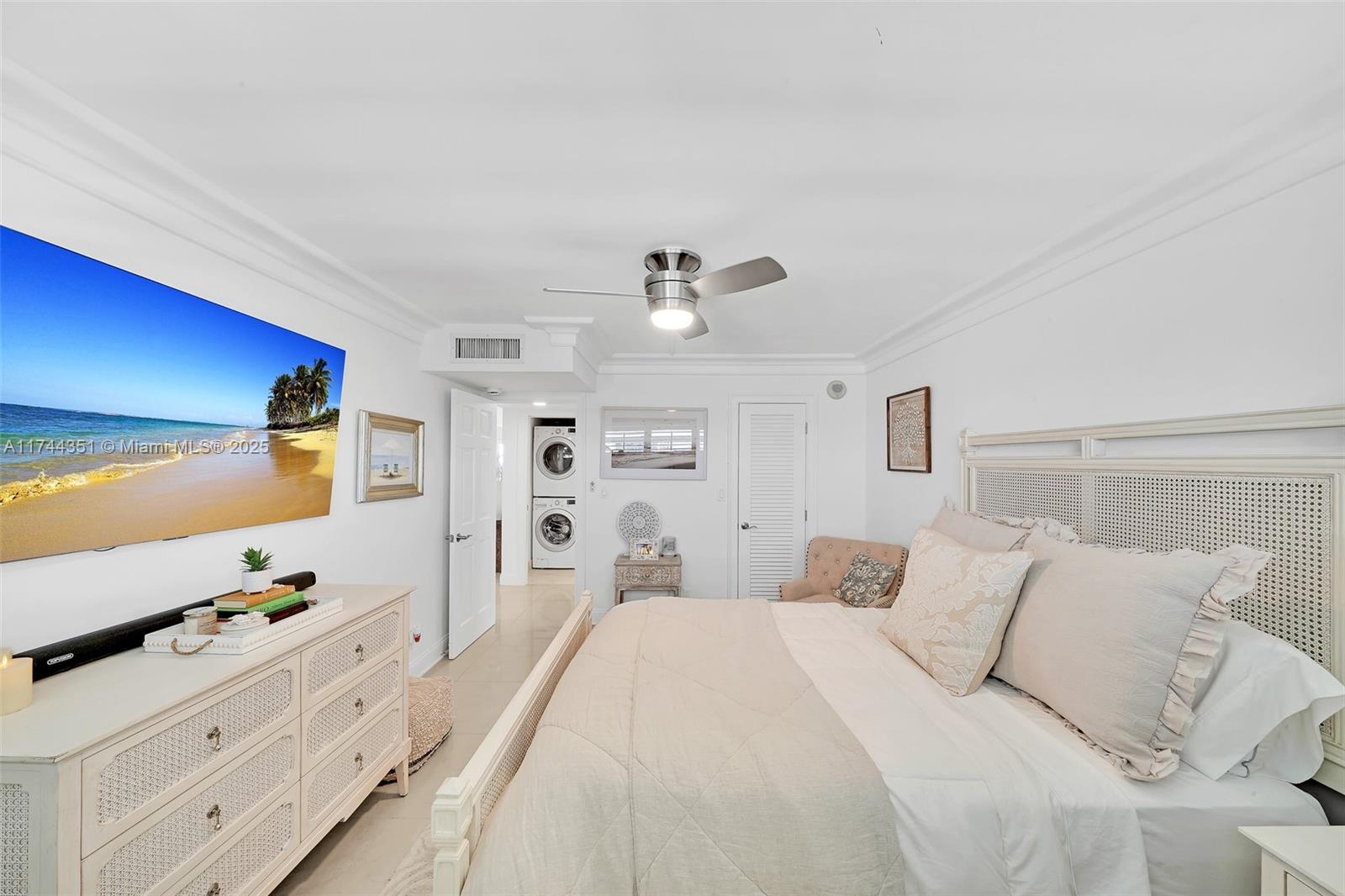 CENTURY PLAZA CONDO - Residential