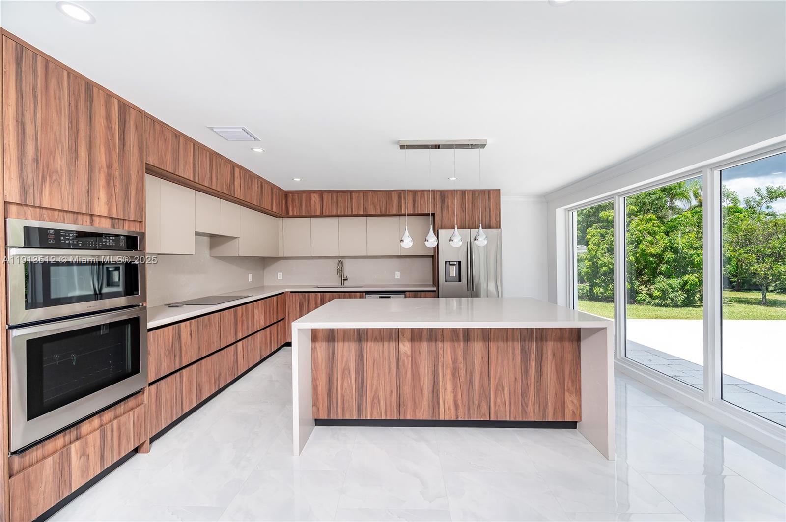 JEWEL HOMES - Residential Lease