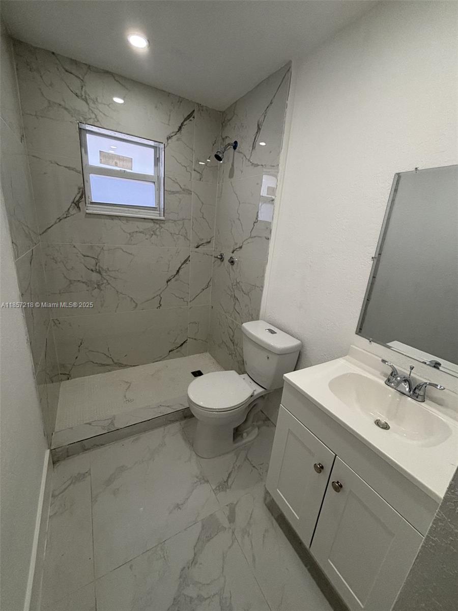 Step into comfort and convenience with this beautifully remodeled 2-bedroom, 1-bath apartment located just minutes from Brickell, Downtown, and the vibrant energy of Calle 8. Enjoy the ease of assigned parking and on-site laundry, so you can spend more time living and less time stressing. Surrounded by Miami’s best restaurants, shops, and nightlife, you’ll have the city at your doorstep. With quick access to major highways, your commute becomes a breeze. This is more than an apartment—it’s your gateway to the Miami lifestyle.