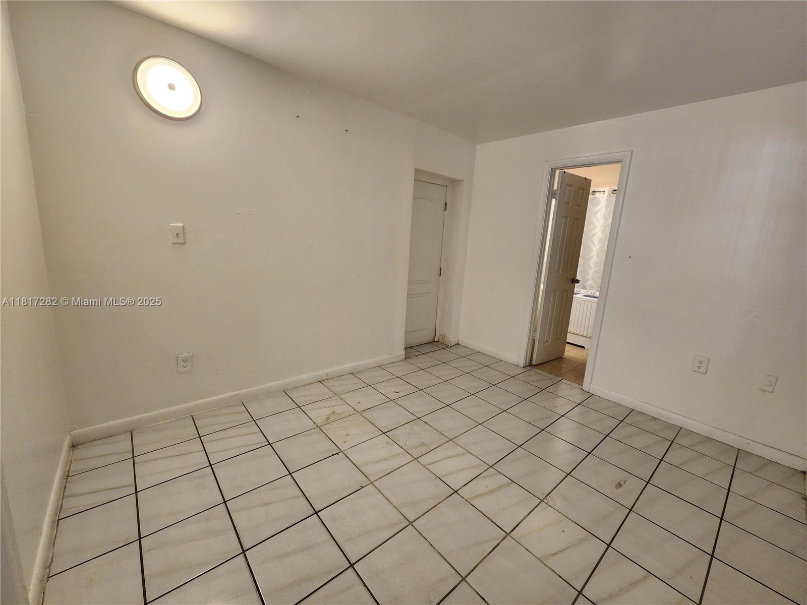 CORAL PARK ESTATES SEC 1 - Residential Lease