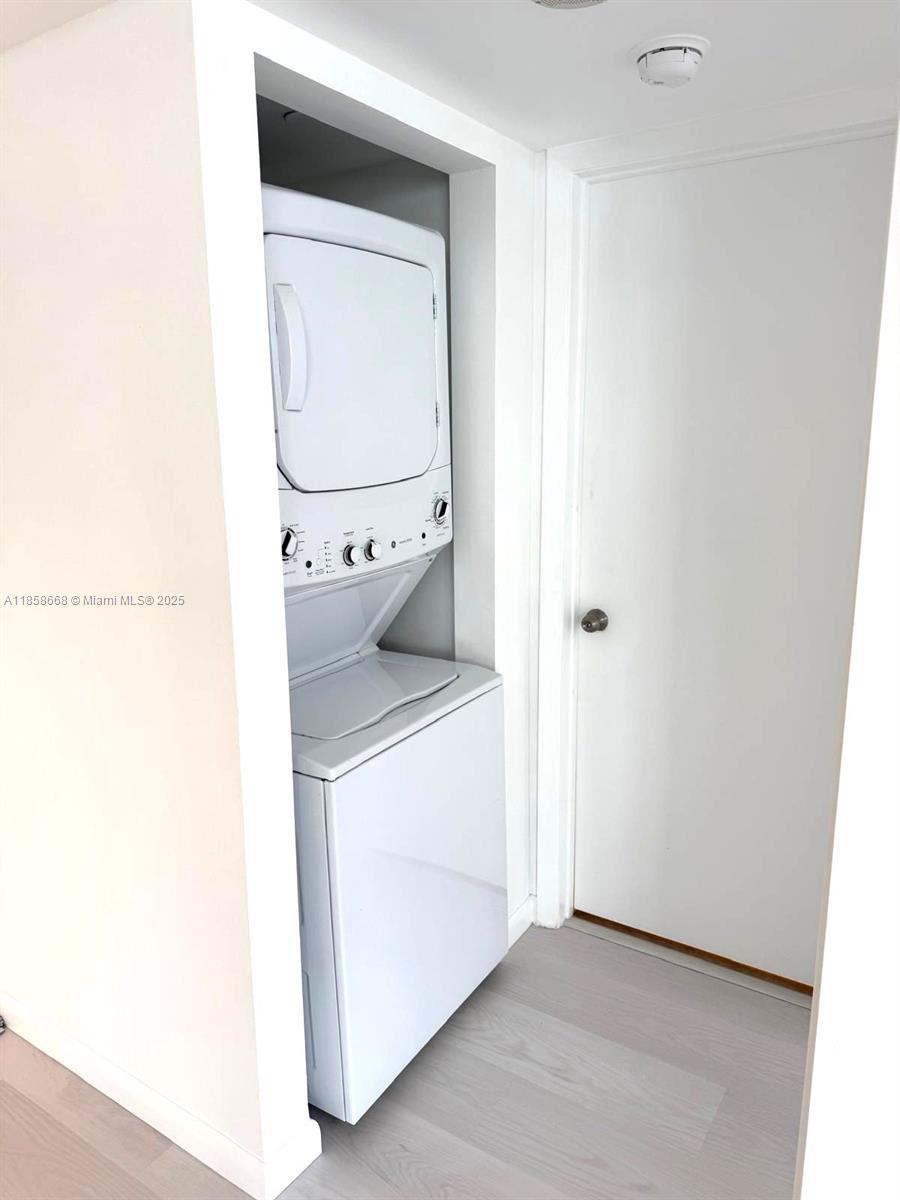 RIMINI BEACH CONDO - Residential Lease