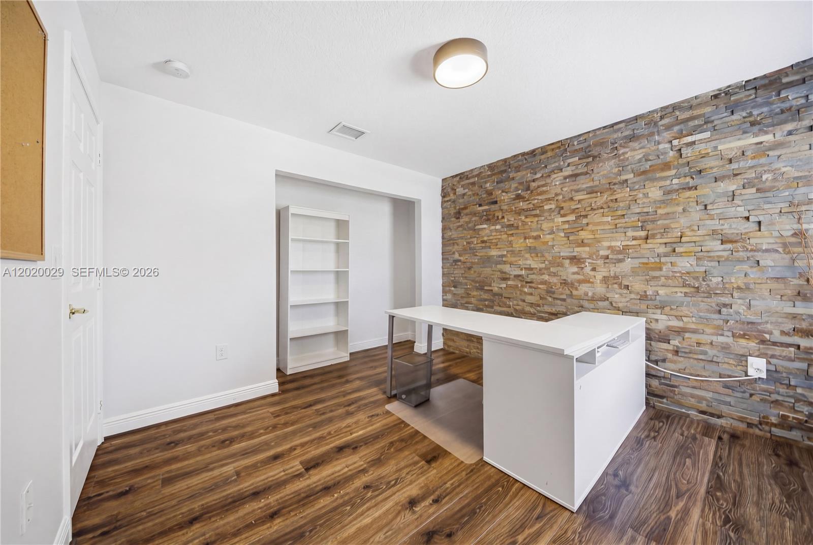 SATURNIA ISLES 1 - Residential