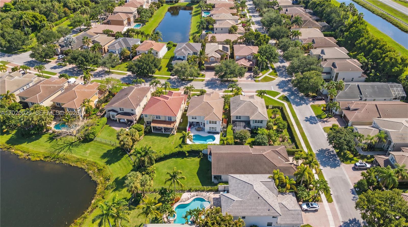 SATURNIA ISLES 1 - Residential